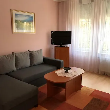 Klara Appartman Apartament Héviz